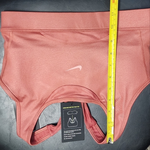 NWT NIKE SPORTS BRA SMALL - Picture 6 of 7
